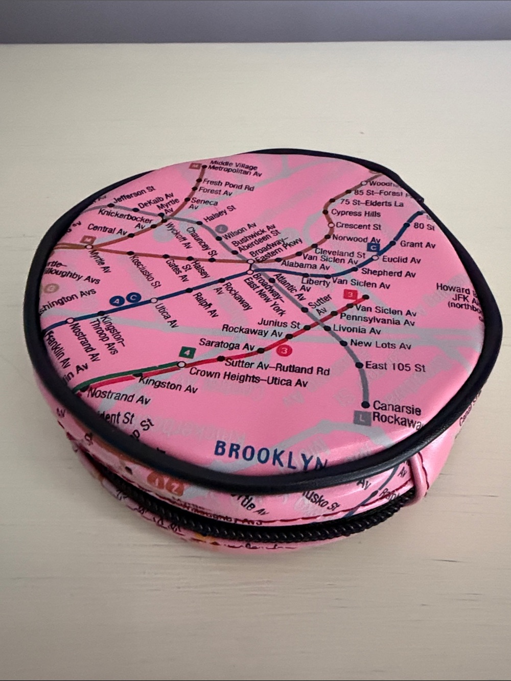 Hot Pink NYC Subway Map Round Zippered Coin Pouch